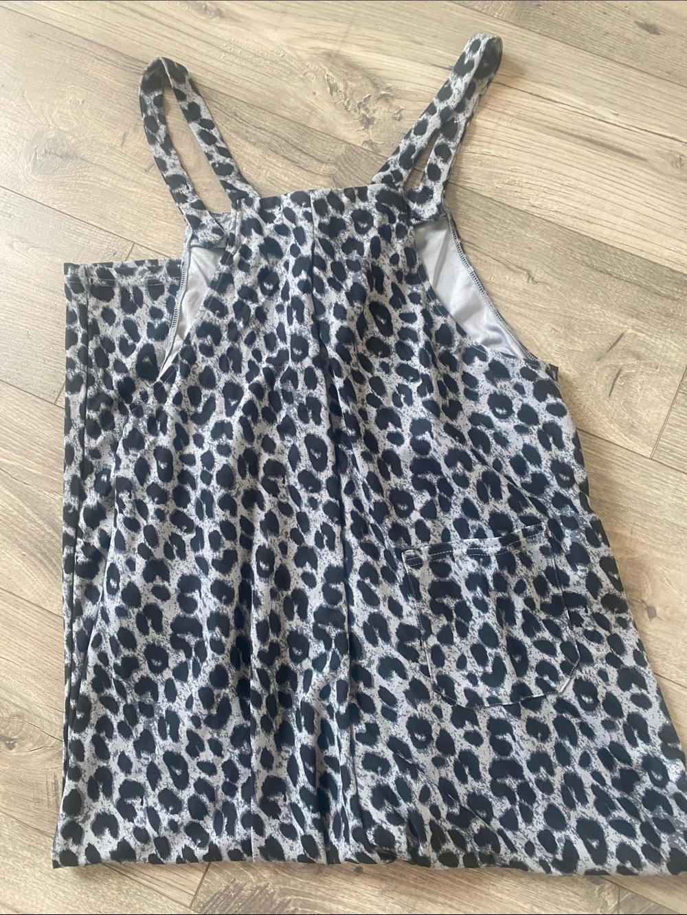XLARGE . HALARA PANTHER WAFFLE WIDE LEG OVERALLS - Picture 8 of 9
